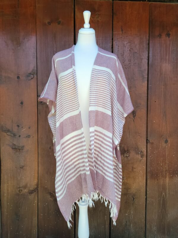 20251106_120801 Poncho PO105